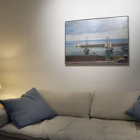 Aethrion Boutique Homes Apartment *