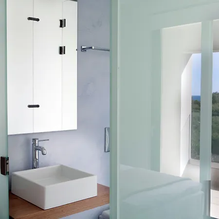Aethrion Boutique Homes Apartment *