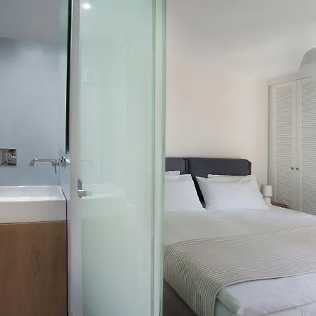 Aethrion Boutique Homes *
